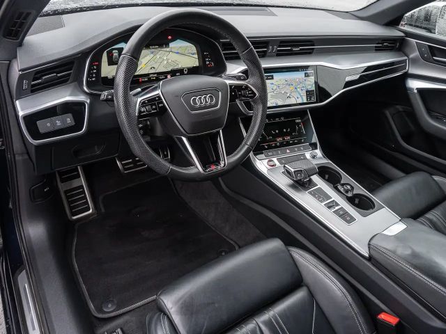 Audi S6 Avant