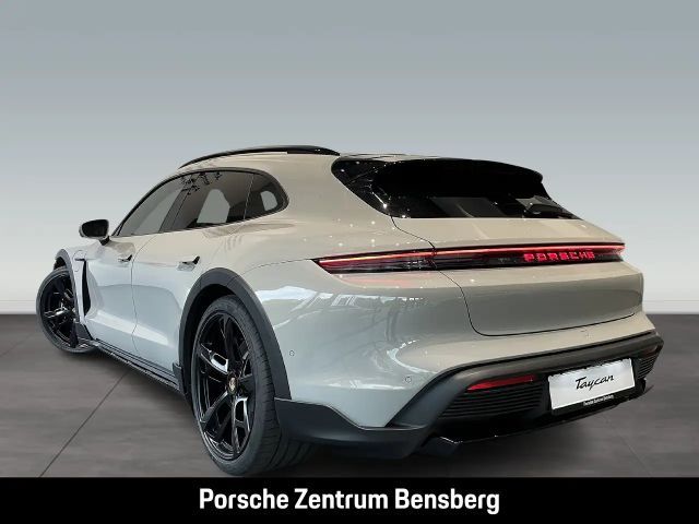 Porsche Taycan 4 Cross Turismo