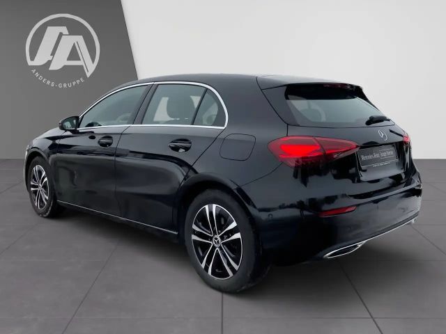 Mercedes-Benz A 180 Progressive