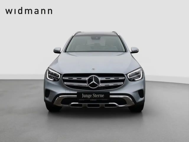 Mercedes-Benz GLC 300 4MATIC GLC 300 e