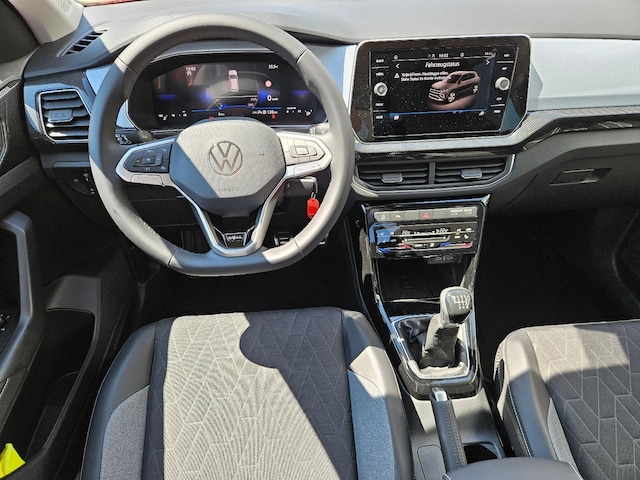 Volkswagen T-Cross Life