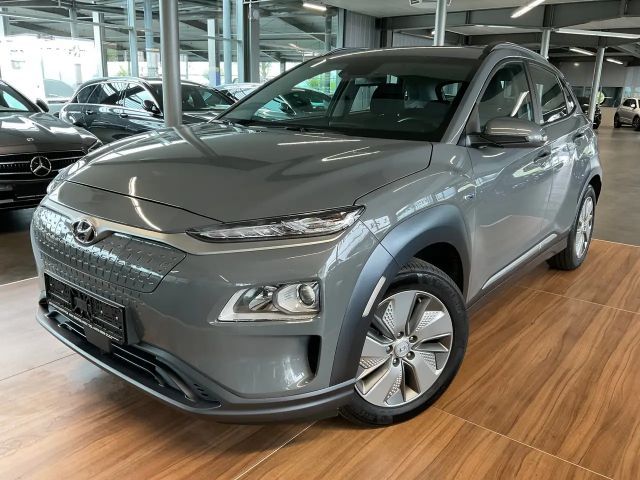 Hyundai Kona Blue drive Electric