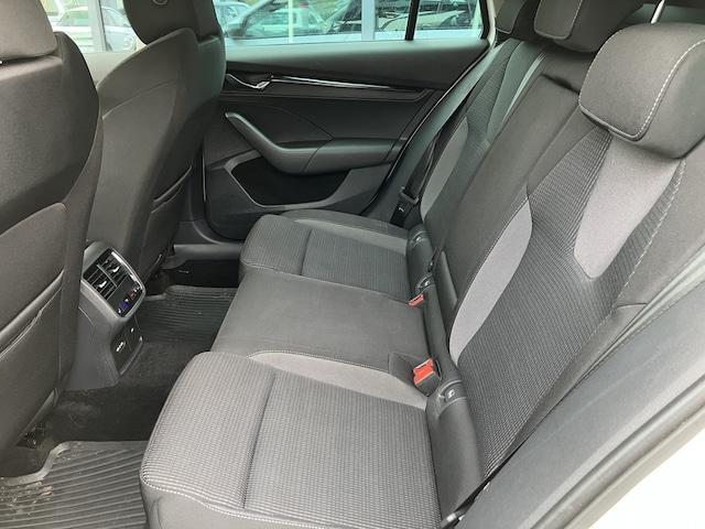 Skoda Octavia 2.0 TDI Ambition Combi