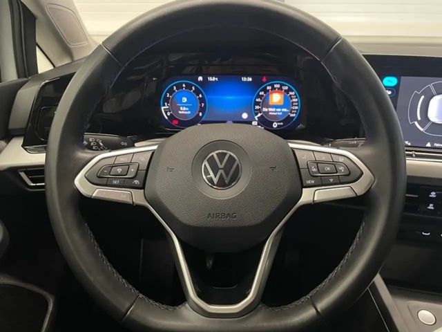 Volkswagen Golf 1.5 TSI Golf VIII Life