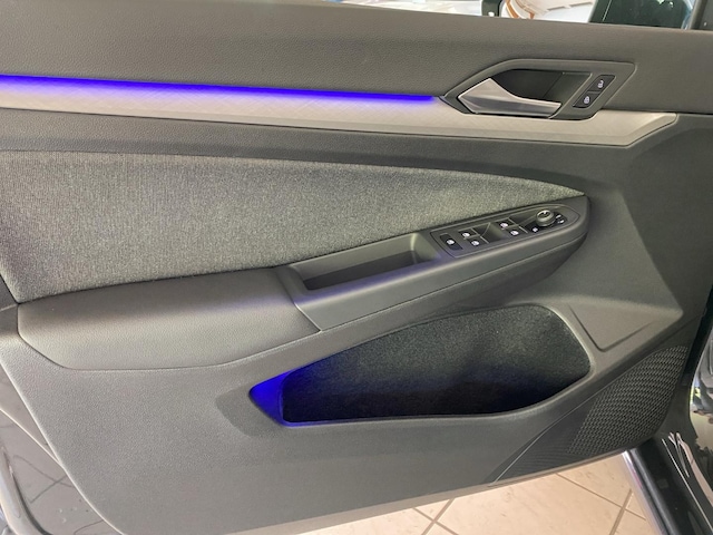 Volkswagen Golf 1.5 TSI BMT Golf VIII