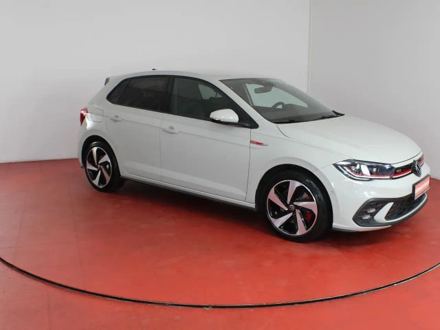 Volkswagen Polo 2.0 TSI DSG GTI