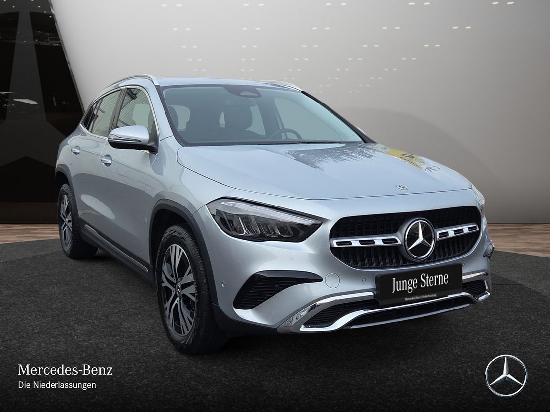 Mercedes-Benz GLA 180 Progressive