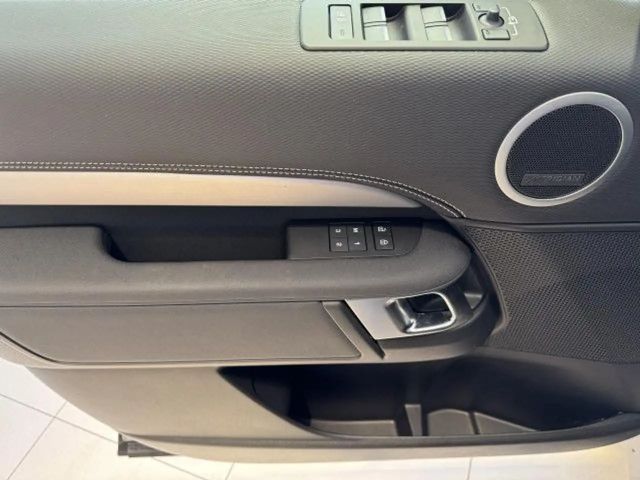 Land Rover Discovery AWD SE