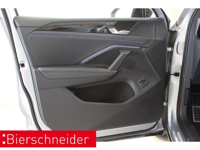 Volkswagen Tiguan 2.0 TDI DSG 4Mo. 2x R-Line Black Style 20 MATRIX PANO