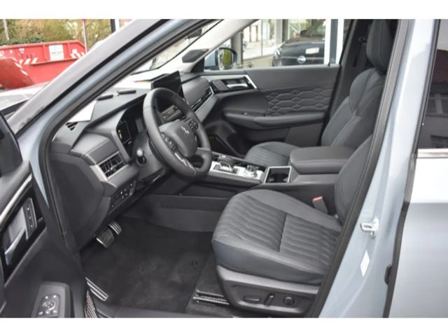 Mitsubishi Outlander 4WD PHEV