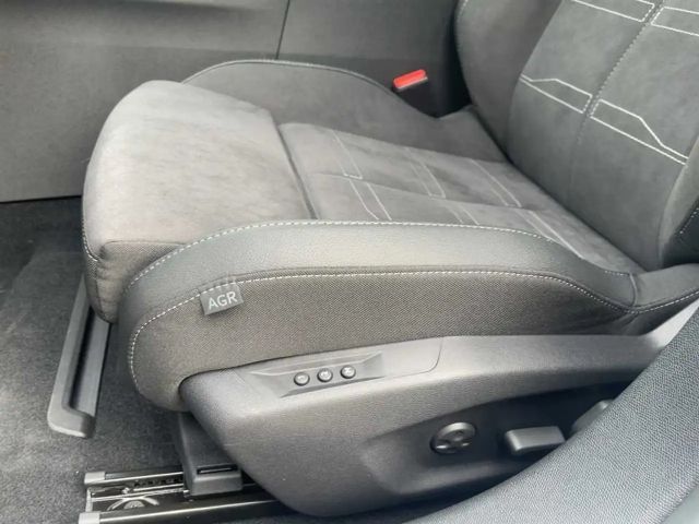 Opel Astra Sports Tourer Ultimate