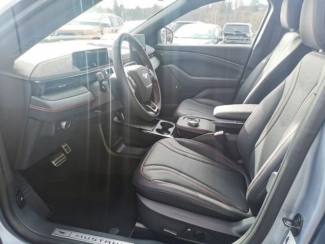 Ford Mustang Mach-E AWD Extended range