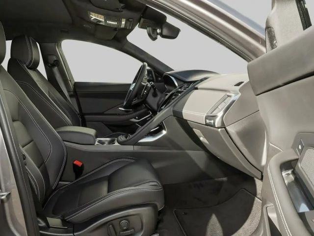 Jaguar E-Pace AWD D200 R-Dynamic