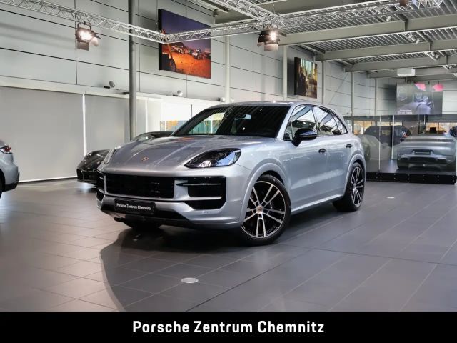 Porsche Cayenne Black Edition E-Hybrid