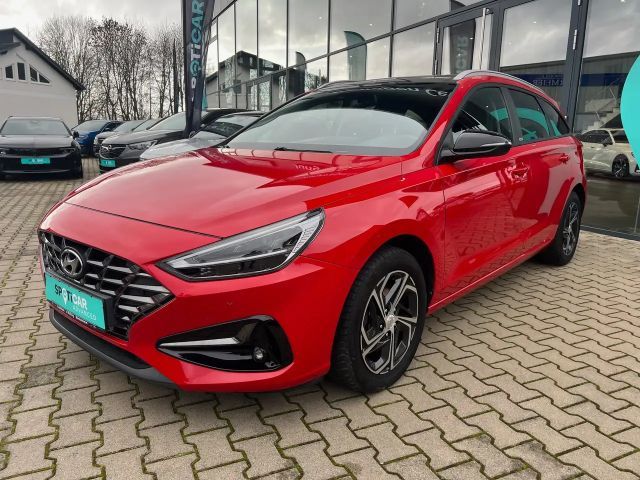 Hyundai i30 1.6 CRDi Intro Edition Intro Edition