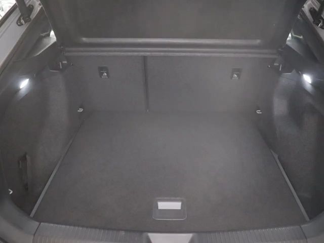 Volkswagen ID.5 150 kW 77 KWh IQ.Drive Pro