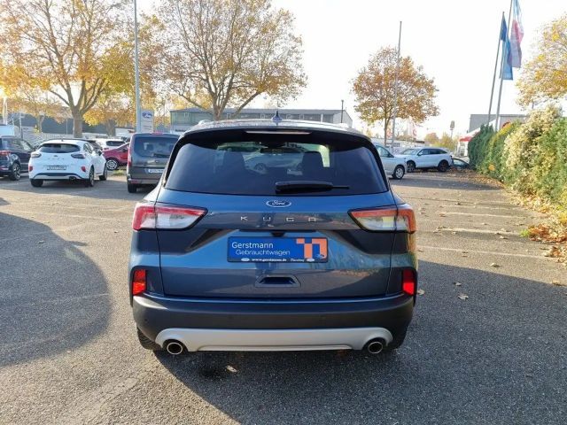 Ford Kuga EcoBoost Titanium