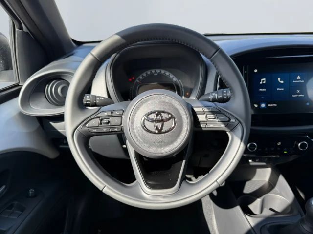 Toyota Aygo X Business Comfort Hatchback