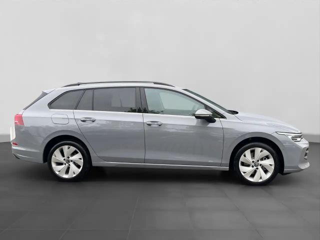 Volkswagen Golf 2.0 TDI DSG Style Variant