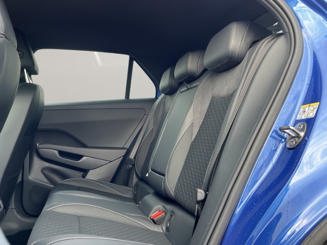 Volkswagen T-Roc 1.5 eTSI DSG R-Line