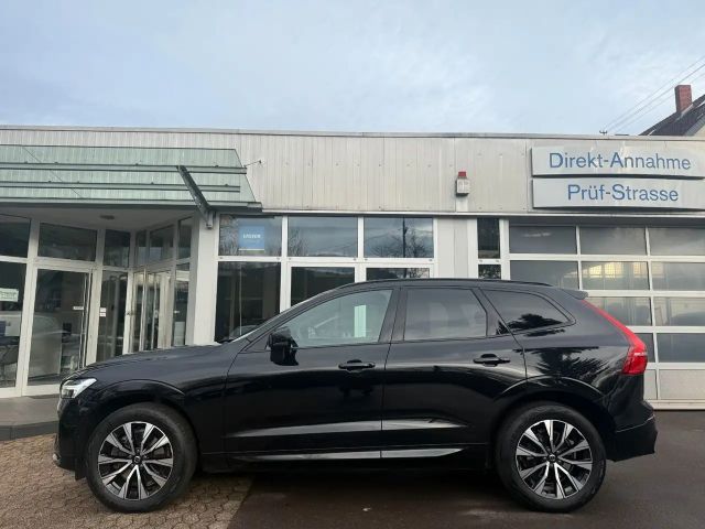 Volvo XC60 AWD Dark Plus