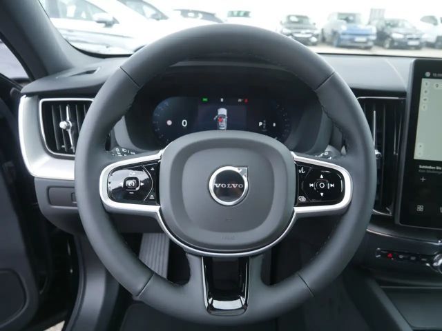 Volvo XC60 AWD Plus