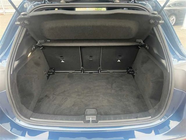 Mercedes-Benz GLA 200 GLA 200 d