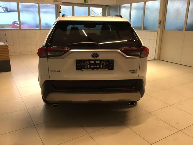 Toyota RAV4 Active Vierwielaandrijving
