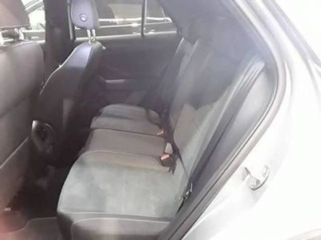 Volkswagen T-Roc 1.5 TSI DSG R-Line