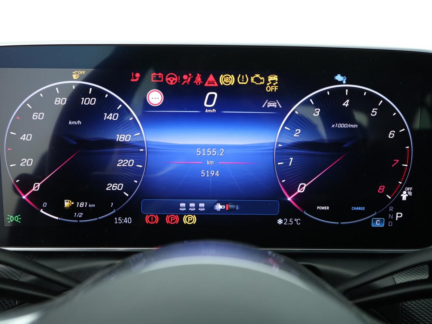 Mercedes-Benz C 200 AVANTGARDE Sedan