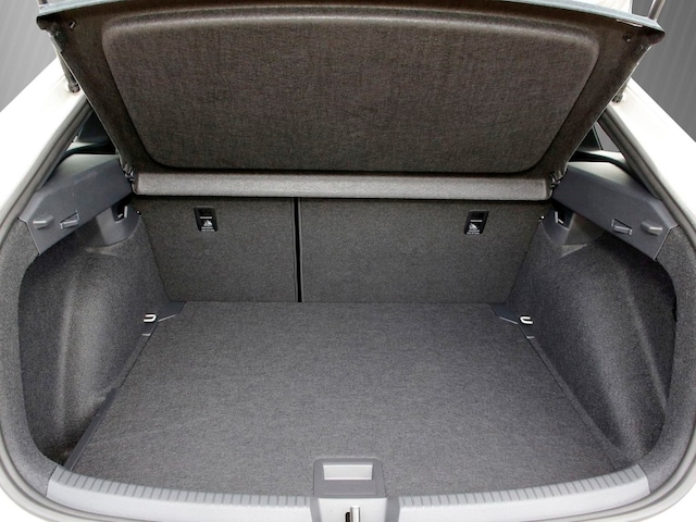 Volkswagen Taigo 1.0 TSI DSG Life