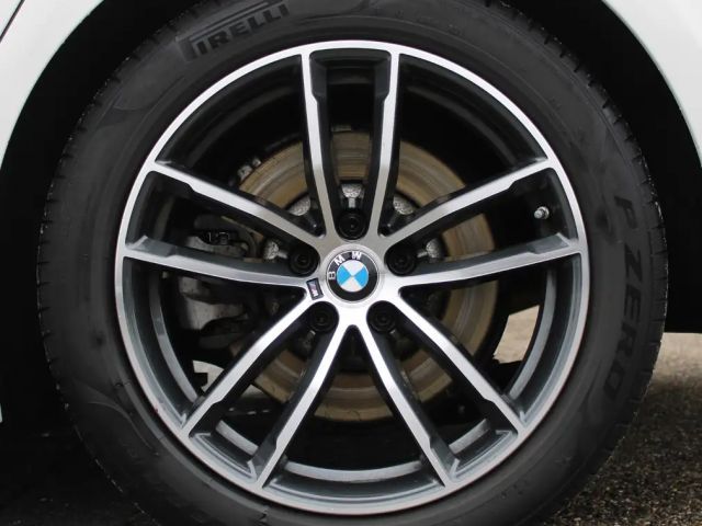 BMW 520 520d M-Sport Touring