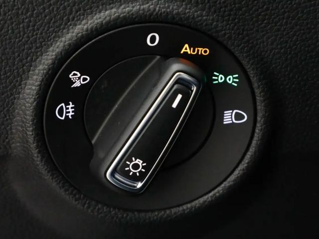 Volkswagen T-Roc 1.5 TSI DSG R-Line