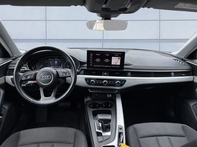 Audi A4 35 TFSI Business S-Tronic