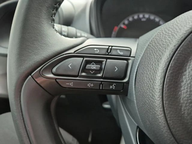 Toyota Aygo X Hatchback Play