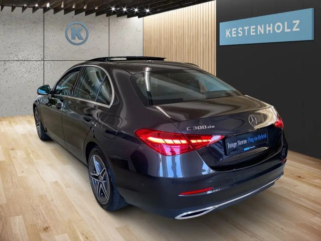 Mercedes-Benz C 300 AVANTGARDE Sedan