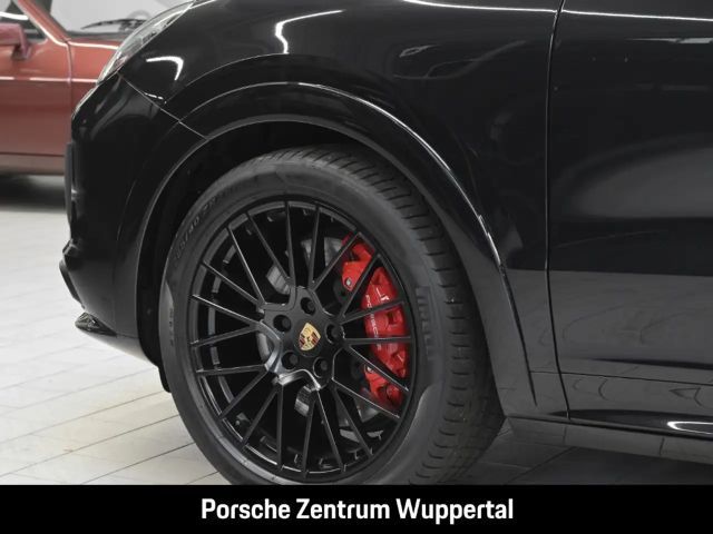 Porsche Cayenne GTS