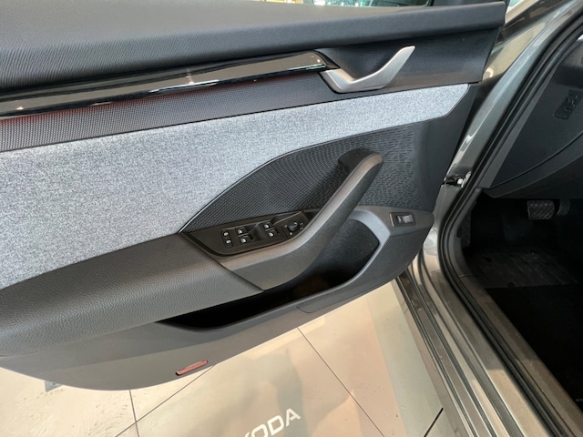 Skoda Octavia 2.0 TDI Combi Selection