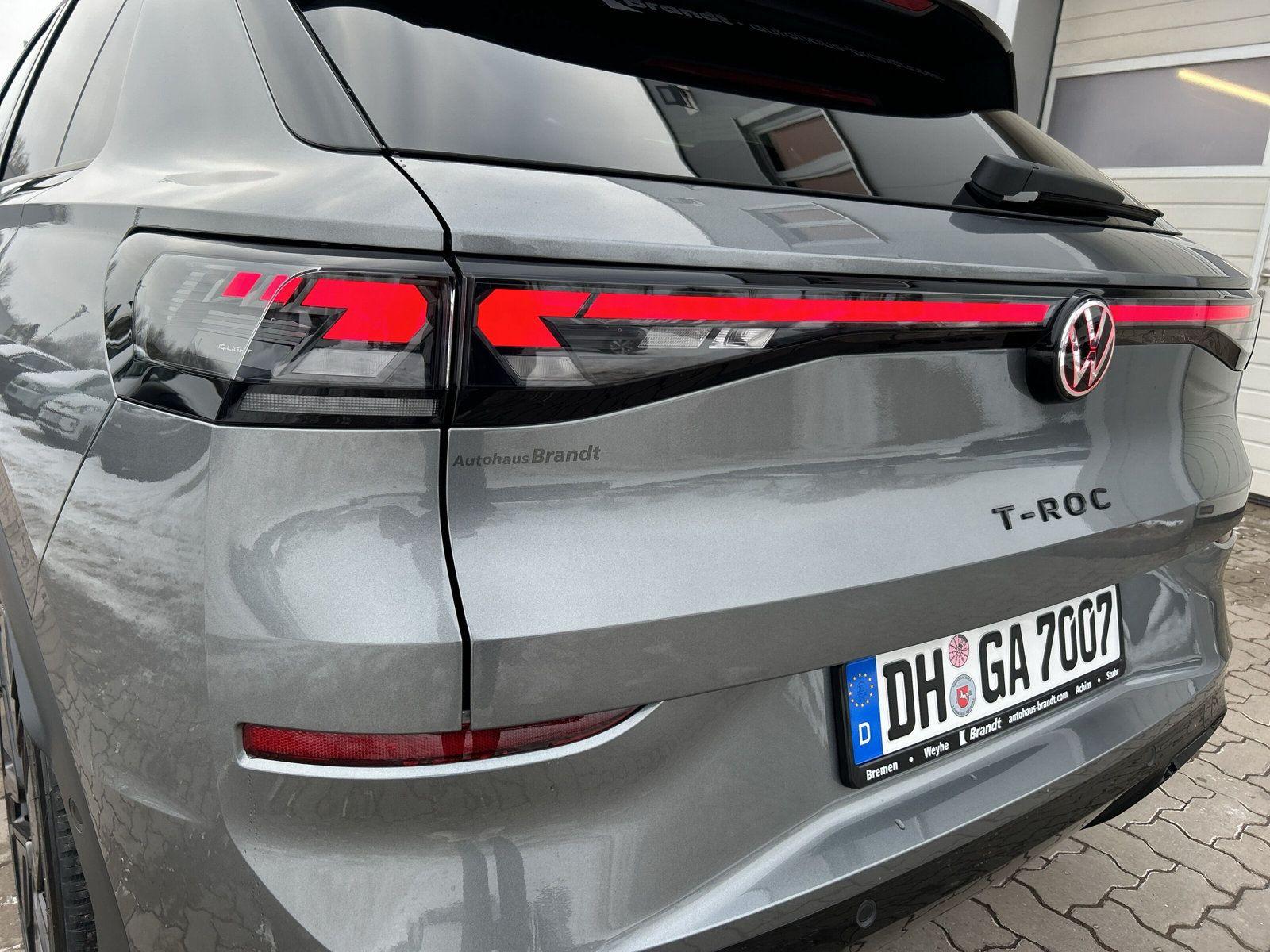 Volkswagen T-Roc 1.5 eTSI DSG R-Line