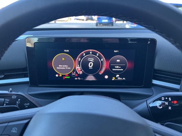 Volkswagen T-Roc 1.5 eTSI IQ.Drive R-Line Style