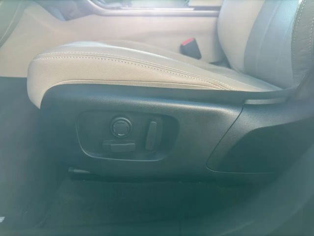 Land Rover Range Rover Velar 3.0 AWD D300 SE