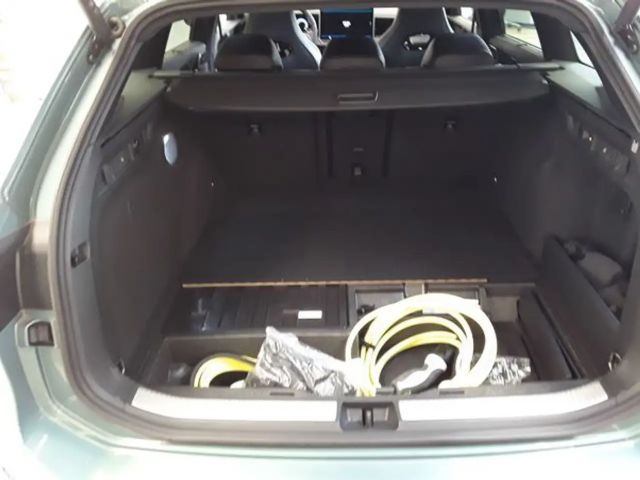 Volkswagen Passat R-Line eHybrid