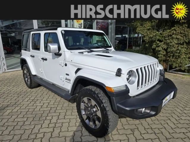 Jeep Wrangler Sahara