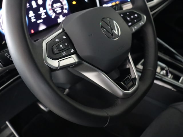 Volkswagen Golf 1.5 eTSI DSG Golf VIII