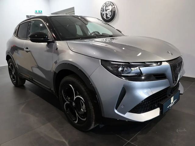 Alfa Romeo Junior Ibrida