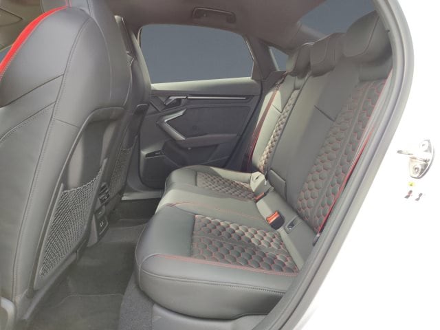 Audi RS3 Quattro S-Tronic Sedan