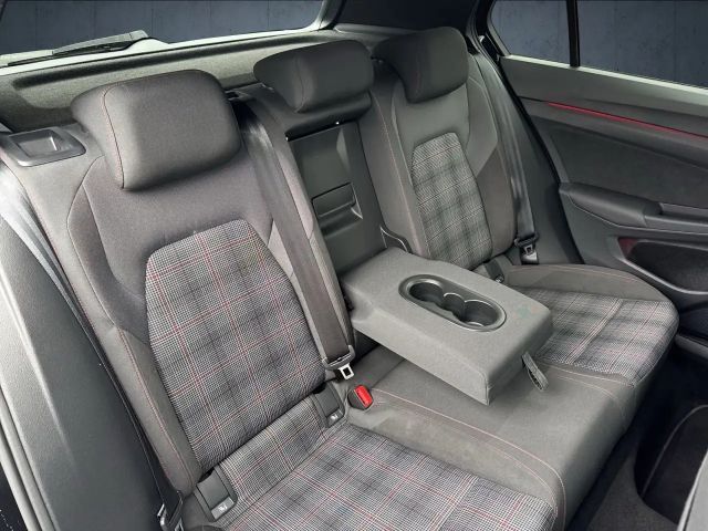 Volkswagen Golf Business DSG GTI