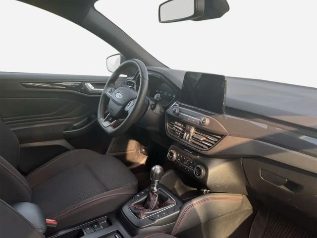 Ford Focus EcoBoost ST Line Wagon