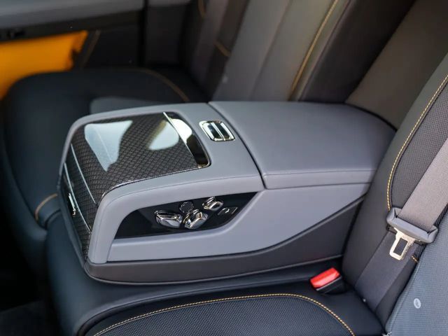 Rolls-Royce Ghost Black Badge