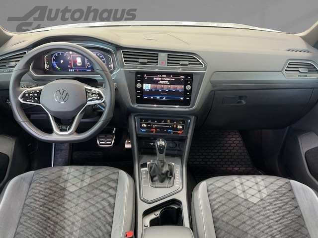 Volkswagen Tiguan 1.5 TSI DSG R-Line